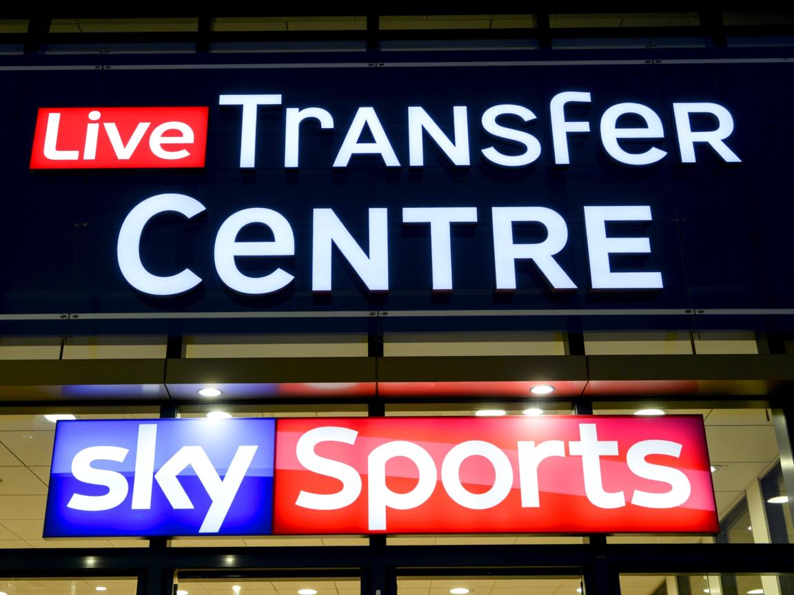 开云ky官网-高额转会费背后：投资带来的回报？转会费怎么算  第2张